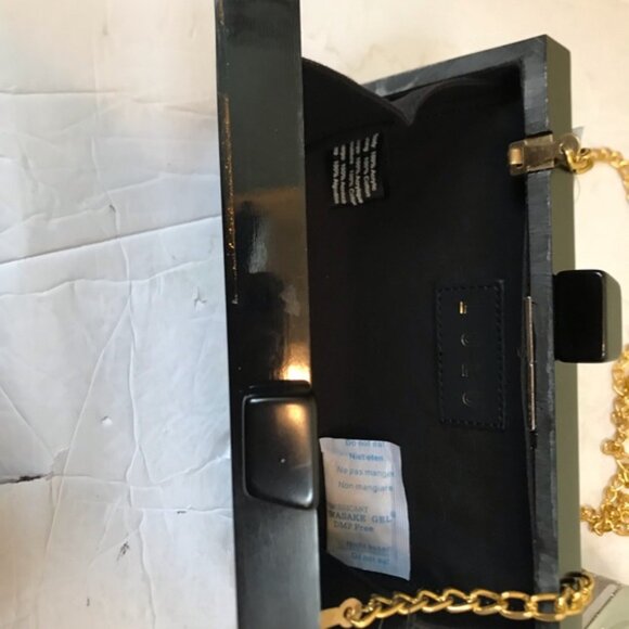 Lulu NYC NEW Zebra Acrylic Box Clutch Glitter Crossbody Shoulder Bag Gold Black - Picture 8 of 16